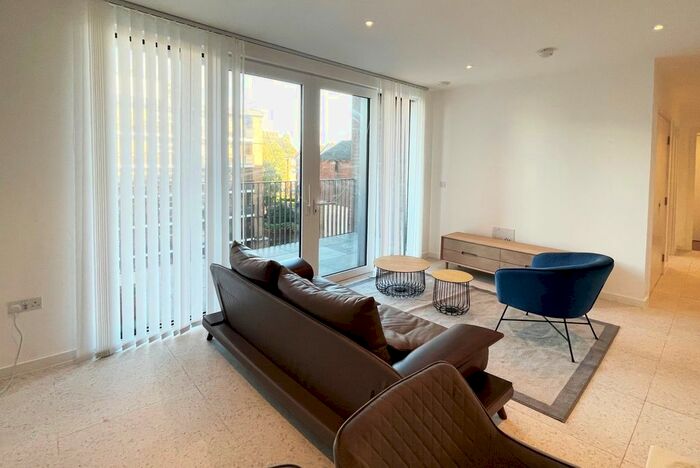 2 Bedroom Flat To Rent In Georgette Apartments, The Silk District, Whitechapel, E1