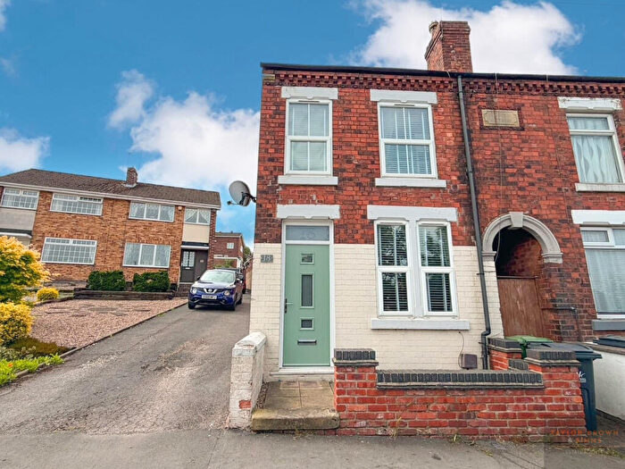 3 Bedroom Semi-Detached House For Sale In Laceyfields Road, Heanor, Derbyshire, DE75