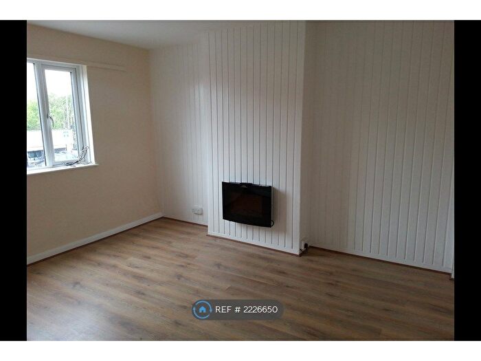 2 Bedroom Flat To Rent In Avenue Road, Bexleyheath, DA7