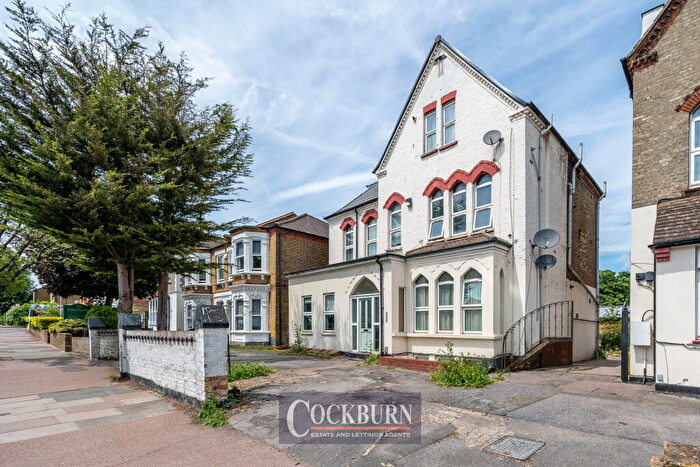1 Bedroom Flat To Rent In Southwood Road, New Eltham, SE9