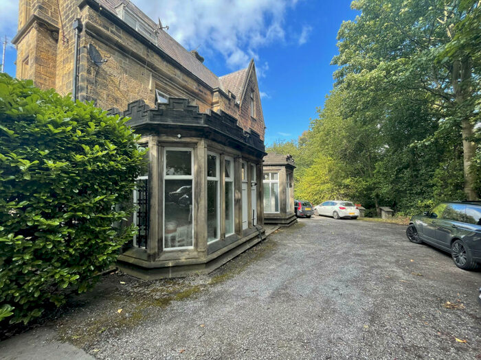 1 Bedroom Apartment To Rent In St. Anns Grange, St. Anns Lane, Leeds, West Yorkshire, LS4