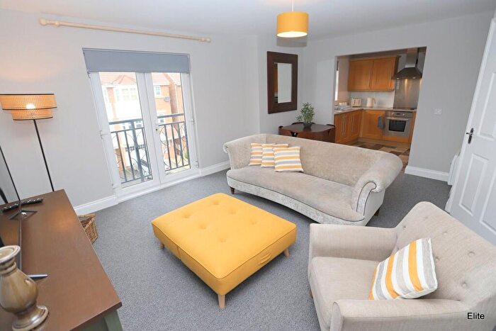 2 Bedroom Apartment For Sale In Cheveley Court, Durham, DH1