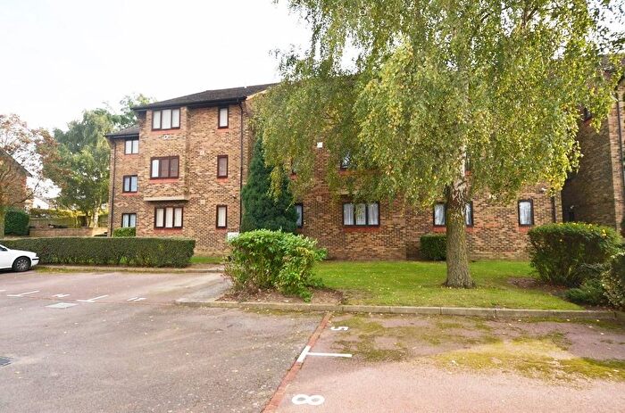1 Bedroom Flat To Rent In Nijinsky House, Chiltern View Road, Uxbridge, UB8
