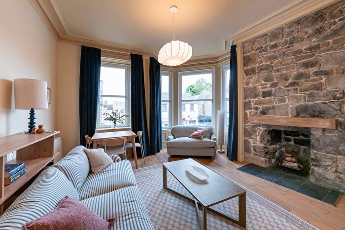 2 Bedroom Flat For Sale In Station Road, Broxburn, EH52