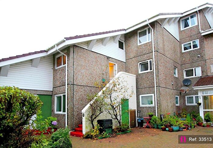 2 Bedroom Maisonette To Rent In Fairhaven, Dunoon, PA23