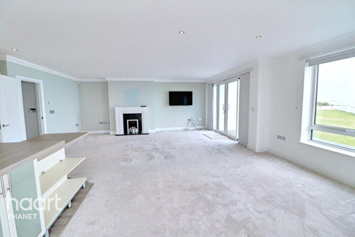 2 Bedroom Apartment For Sale In Joss Gap Road, Broadstairs, CT10