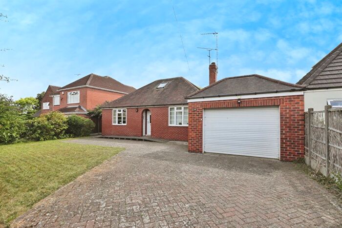 3 Bedroom Detached Bungalow For Sale In Rackford Road, North Anston, Sheffield, S25