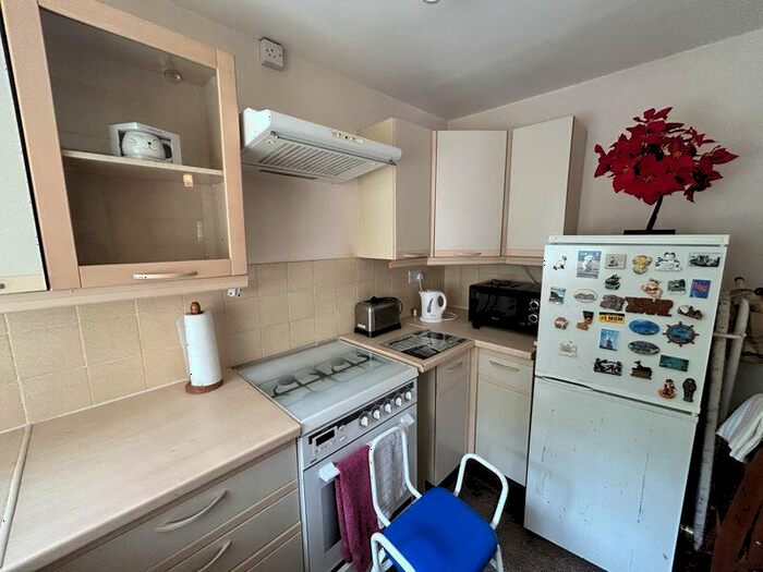 1 Bedroom Flat For Sale In Coed Coch Road, Old Colwyn, LL29