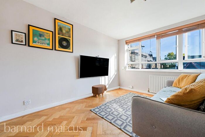 1 Bedroom Apartment For Sale In Mysore Road, London, SW11