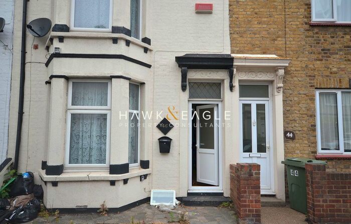 3 Bedroom Property To Rent In Alma Road, Sheerness, Kent, ME12