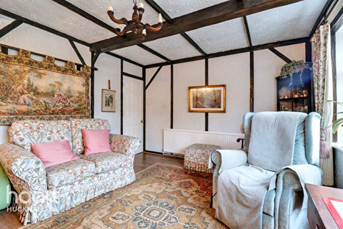 3 Bedroom Bungalow For Sale In Smeath Road, Nottingham, NG16