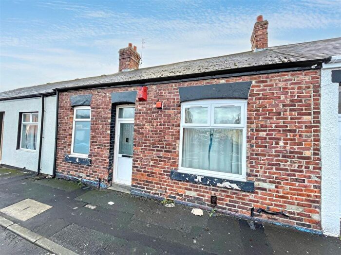 3 Bedroom Terraced House For Sale In East Moor Road, Sunderland, SR4