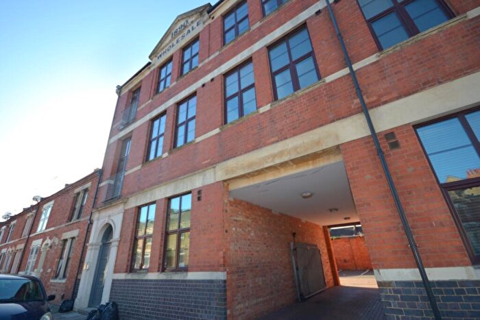 2 Bedroom Flat To Rent In Henry Street, Northampton, NN1