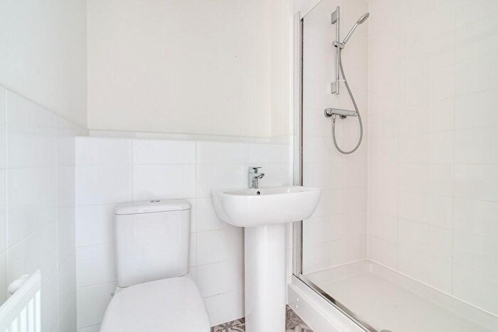 4 Bedroom Semi-Detached House To Rent In Highfield Road, Edgbaston, Birmingham, B15