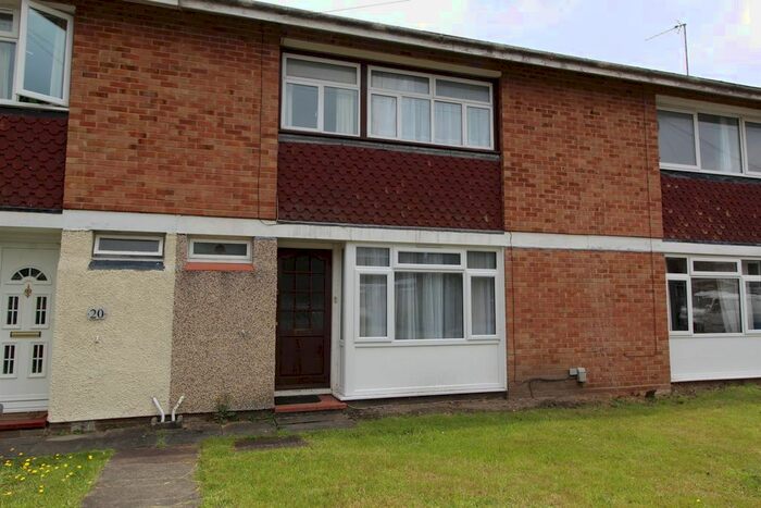 4 Bedroom Terraced House To Rent In Ilex Close, Englefield Green, TW20