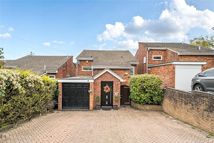 4 Bedroom Detached House For Sale In Mount Pleasant, Biggin Hill, Westerham, TN16