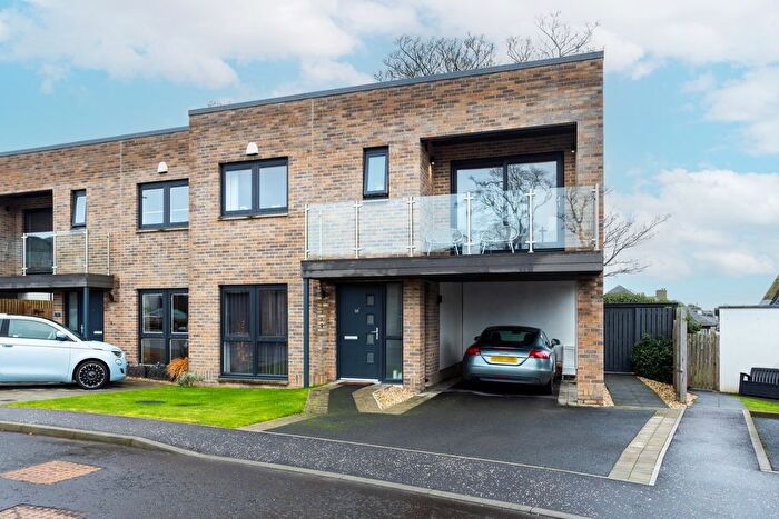 4 Bedroom Semi Detached House For Sale In Forth Park Crescent, Kirkcaldy, KY2