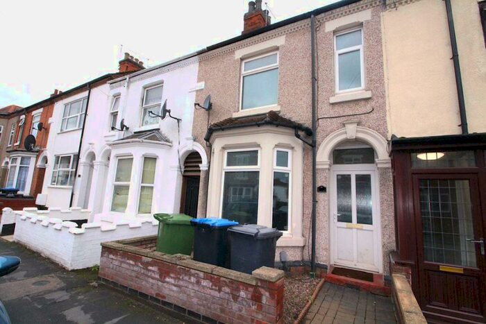 3 Bedroom House To Rent In Oxford Street, CV21