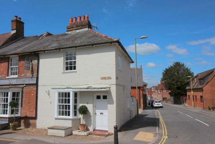 2 Bedroom End Of Terrace House To Rent In Pound Hill, Alresford, SO24