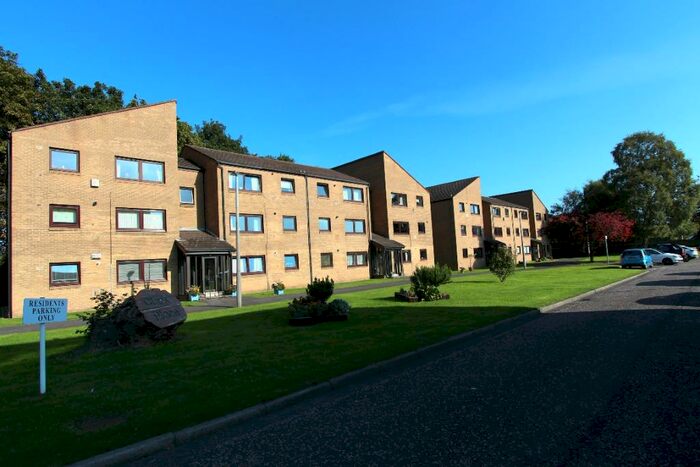 2 Bedroom Flat To Rent In Clark Place, Trinity, Edinburgh, EH5