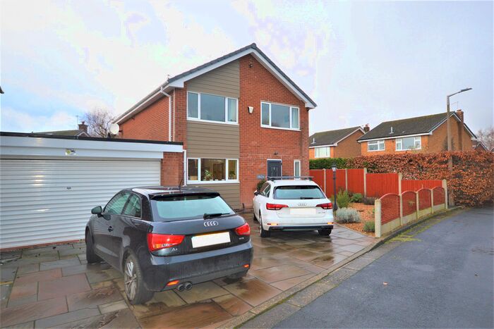 4 Bedroom Link Detached House To Rent In Liskeard Drive, Bramhall, Stockport, SK7