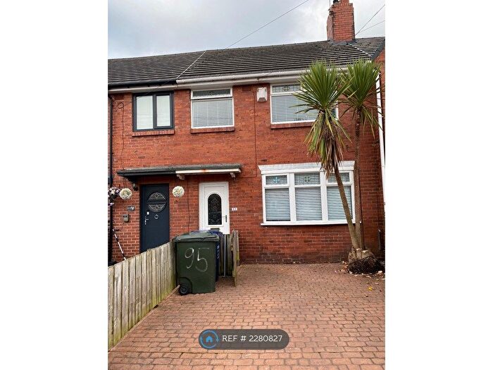 3 Bedroom Semi-Detached House To Rent In Holystone Crescent, Newcastle Upon Tyne, NE7