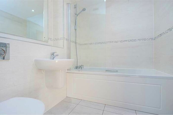 2 Bedroom Apartment To Rent In Lamb Court, London Road, Tetbury, GL8