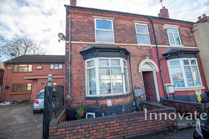 3 Bedroom End Terrace House For Sale In Dudley Road West, Oldbury, B69