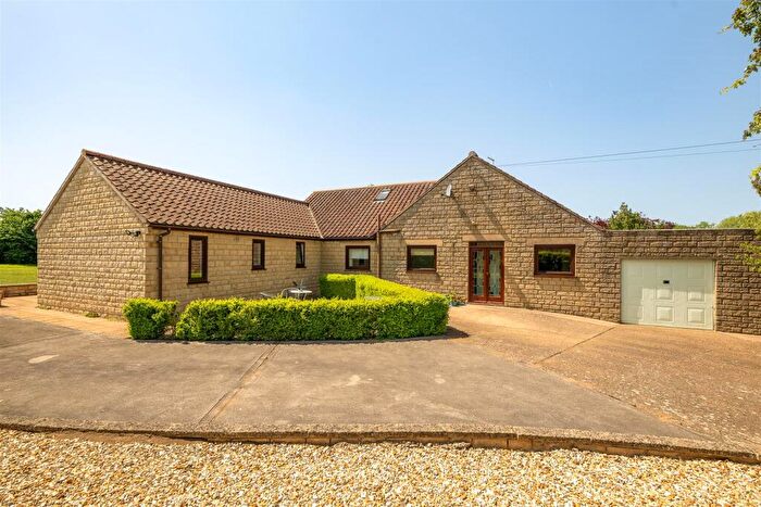 4 Bedroom Detached Bungalow For Sale In Front Street, Normanby-By-Spital, Market Rasen, LN8