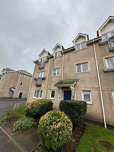 2 Bedroom Property To Rent In Harbour Road, Seaton, EX12