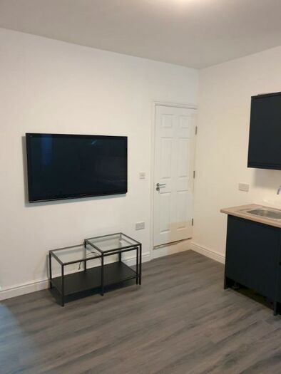 3 Bedroom Terraced House To Rent In Vauxhall Street, Coventry, CV1