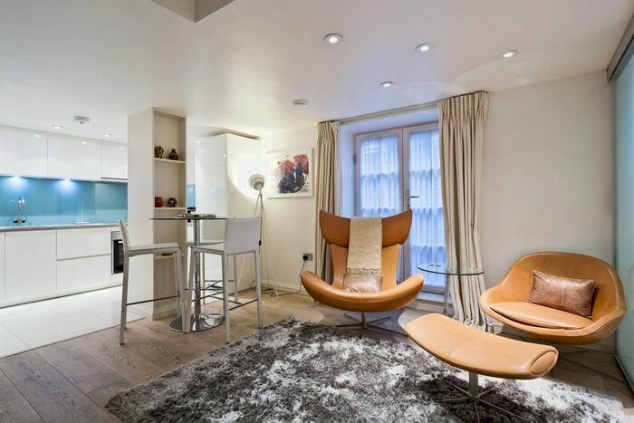 1 Bedroom Flat To Rent In Craven Street, London, WC2N