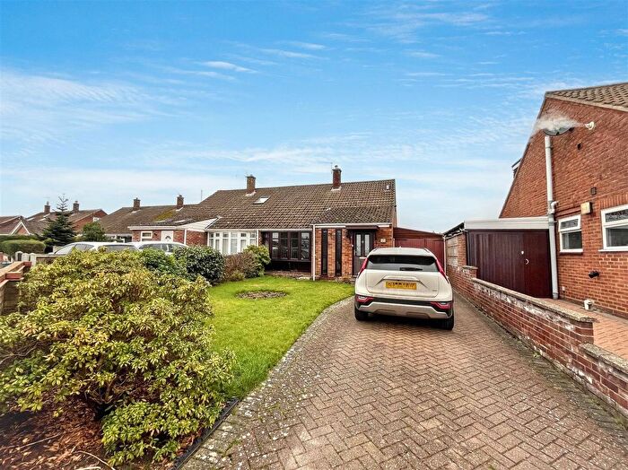 3 Bedroom Semi-Detached Bungalow For Sale In Gowing Road, Norwich, NR6