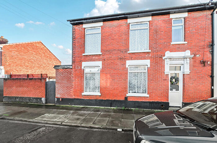 2 Bedroom End Of Terrace House For Sale In Prince Albert Road, Southsea, Hampshire, PO4