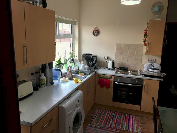 1 Bedroom Flat To Rent In Alma Road, Sheerness, ME12