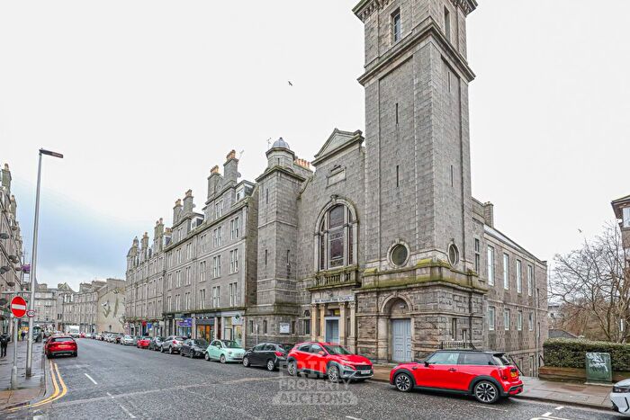 1 Bedroom Flat For Sale In A Rosemount Viaduct, Aberdeen, AB25