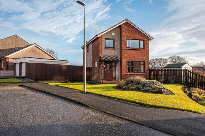 3 Bedroom Detached House For Sale In Dunvegan Place, Bonnybridge, FK4