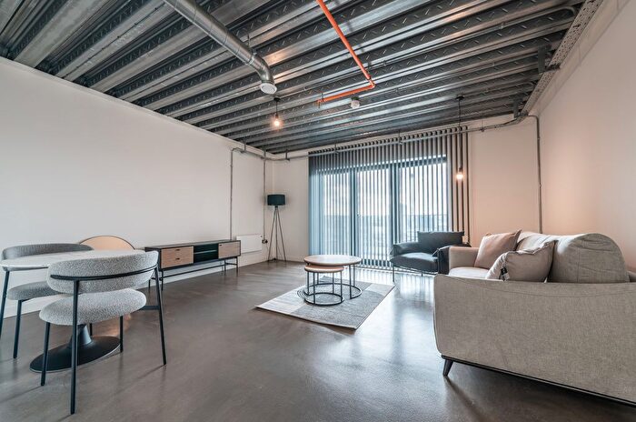 1 Bedroom Flat To Rent In Happy Walk, Leeds, LS9