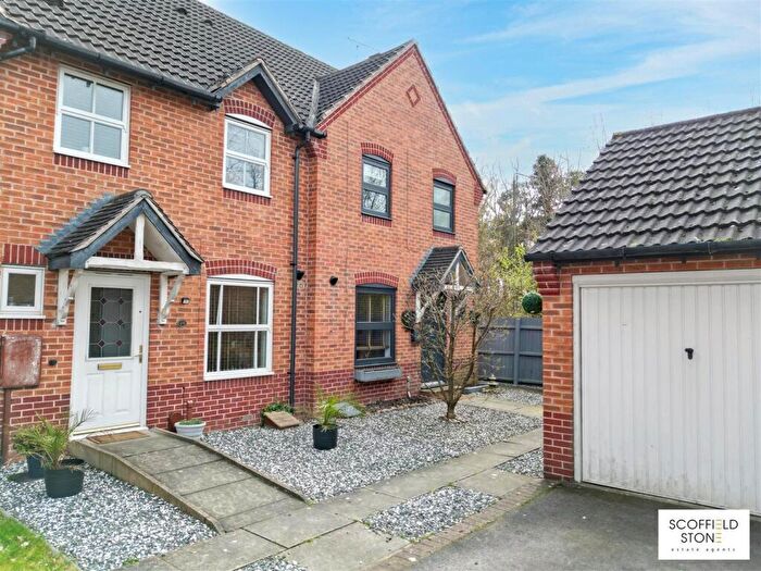 4 Bedroom End Of Terrace House For Sale In Ribble Close, Hilton, Derby, DE65