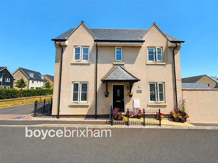 3 Bedroom End Of Terrace House For Sale In Leader Close, Brixham, TQ5