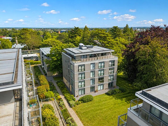 2 Bedroom Apartment For Sale In Newsom Place, St. Peters Road, St. Albans, Hertfordshire, AL1