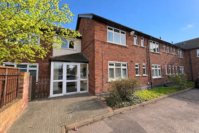 1 Bedroom Flat For Sale In Grested Court, East Street, Rochford, Essex, SS4