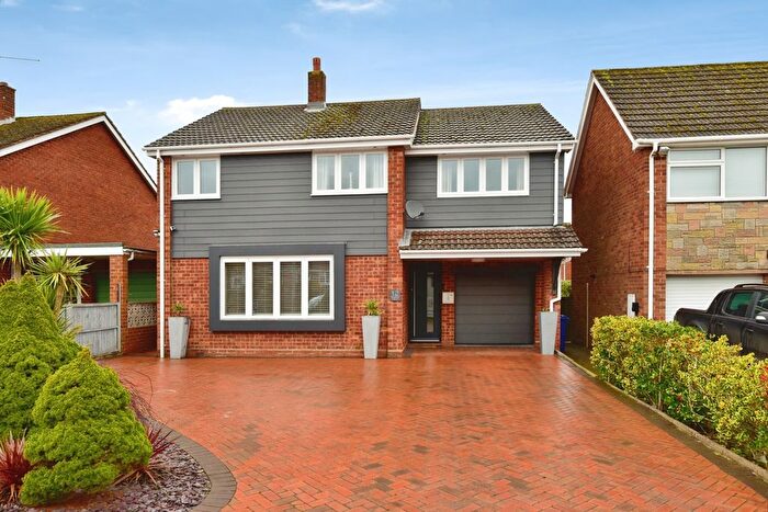4 Bedroom Detached House For Sale In Naples Drive, Newcastle, Staffordshire, ST5