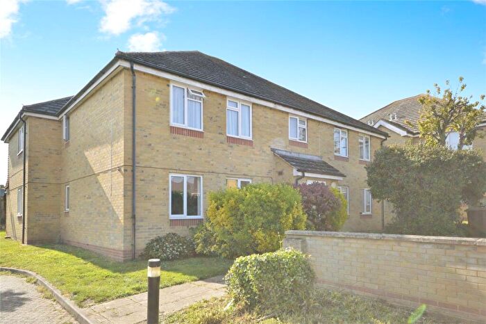 1 Bedroom Flat For Sale In Nursery Gardens, Butt Haw Close, Hoo, Rochester, ME3