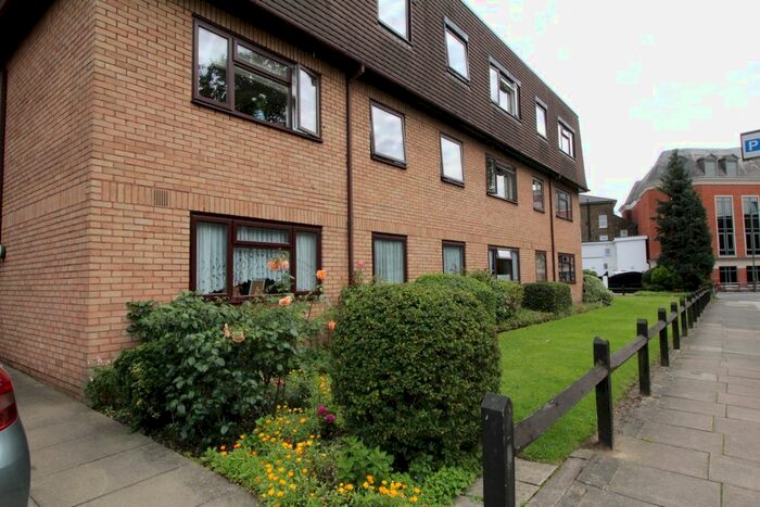 1 Bedroom Flat To Rent In Palace Grove, Bromley, BR1