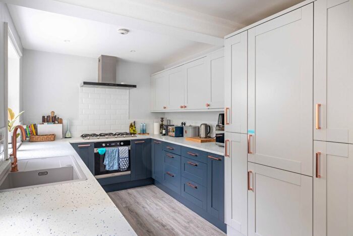 4 Bedroom Detached House To Rent In Mascotte Road, Putney, Wandsworth, SW15