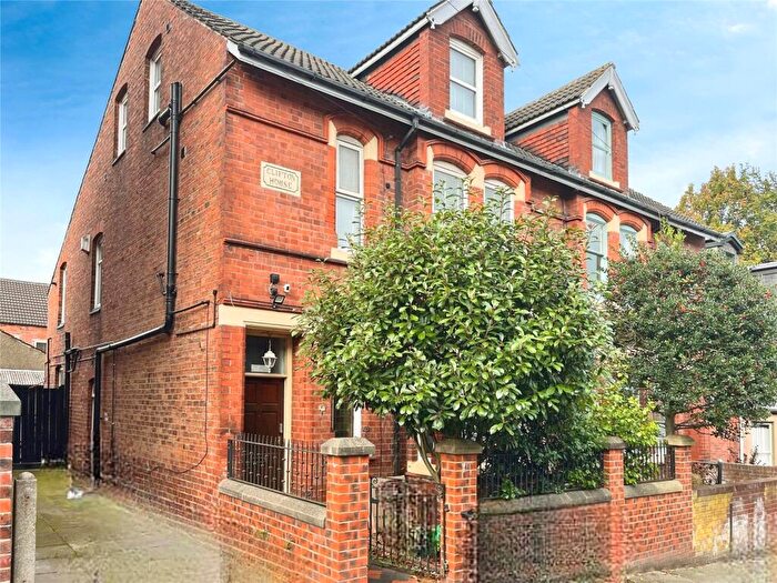 6 Bedroom Semi-Detached House For Sale In Gregory Street, Ilkeston, Derbyshire, DE7