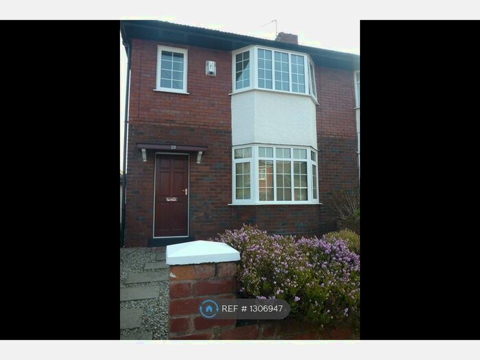 3 Bedroom Semi-Detached House To Rent In Clive Road, Preston, PR1