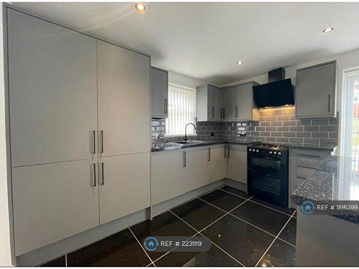 2 Bedroom Semi-Detached House To Rent In Blackbrook Close, Liverpool, L9