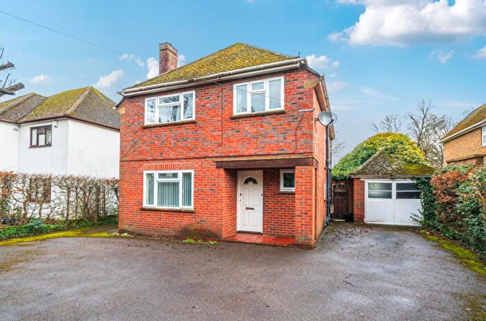 3 Bedroom House To Rent In Prospect Road, Farnborough, GU14